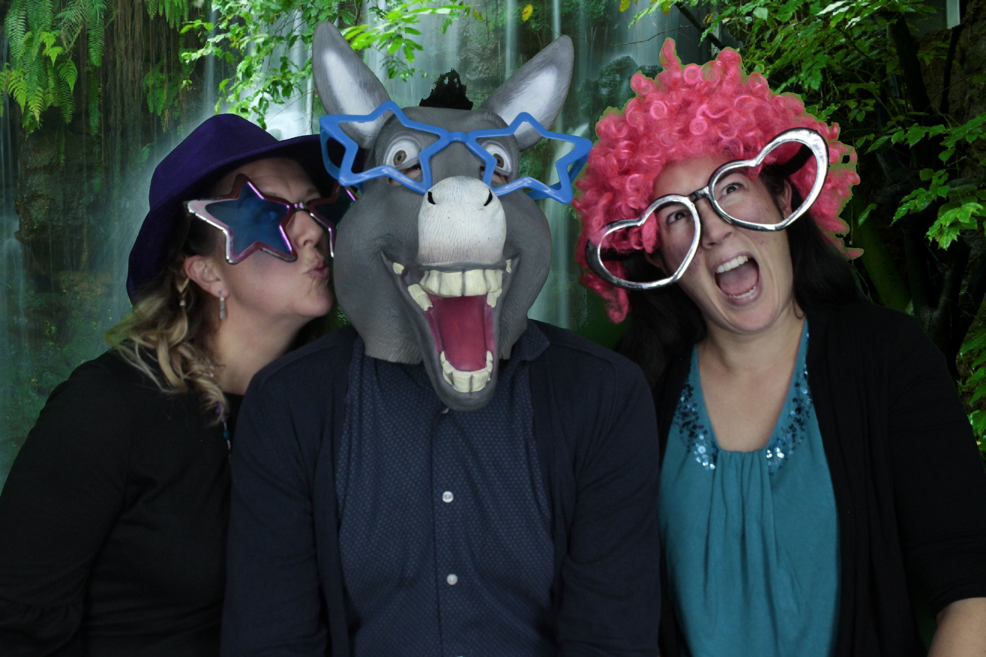 Helen’s 40th Birthday | View more photos from the event at gallery.myphotoboothexperience.co.uk/u/MyPhotoBoothExperienceLtd/Helen’s-40th-Birthday
